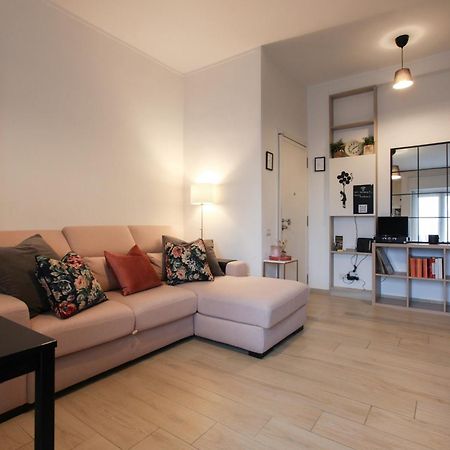 Splendido Bilocale Sul Naviglio Grande Daire Corsico Dış mekan fotoğraf